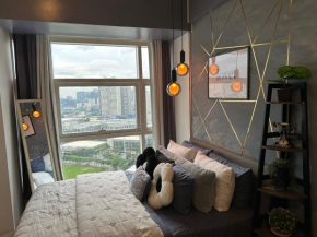 Luxent Ashen Gray Business Centre Living